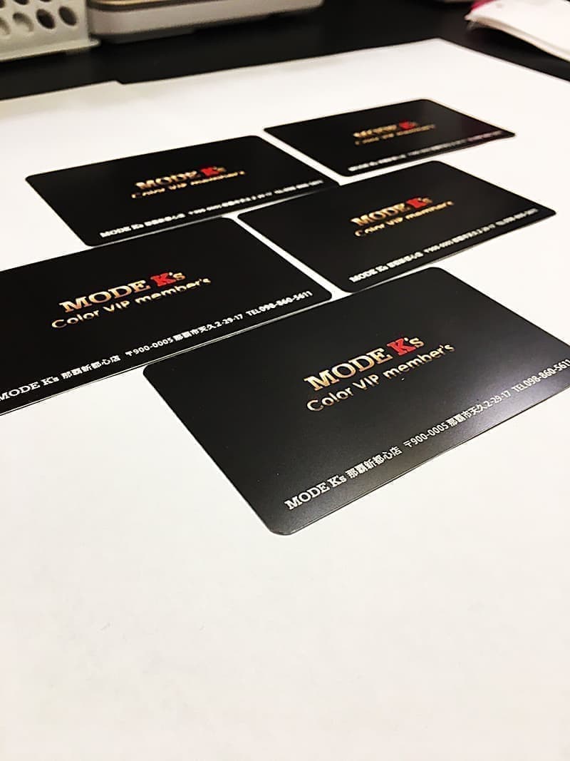 トータルビューティーサロンのプラスチックカードデザイン