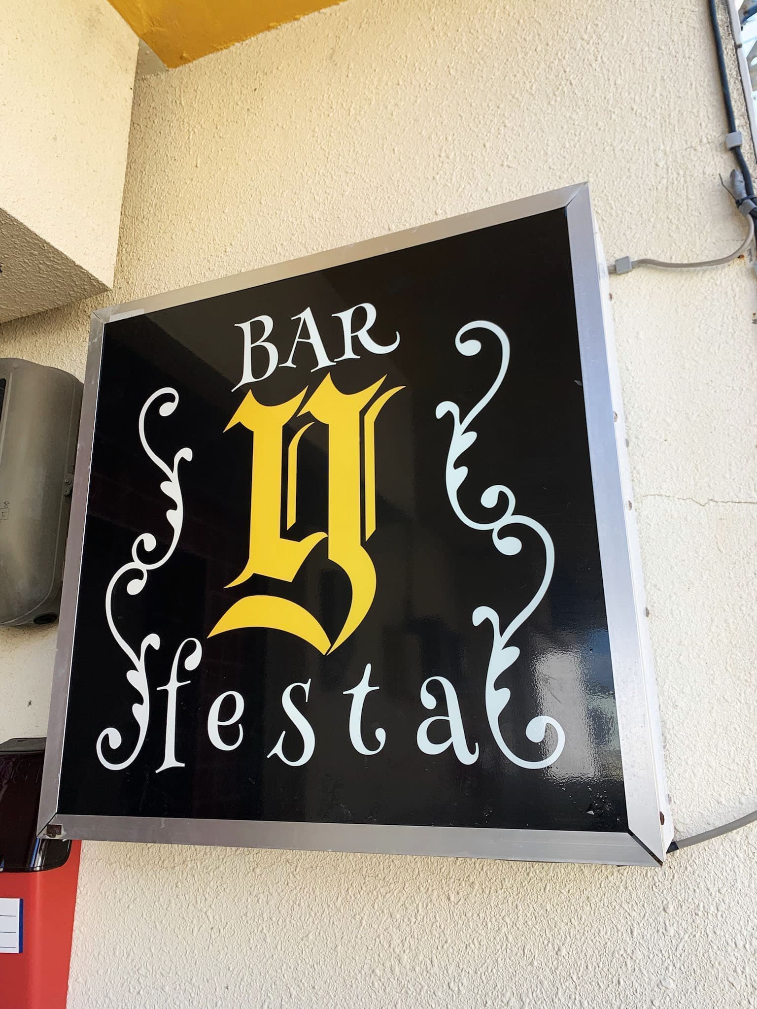 バーの電照看板デザインシート貼替え